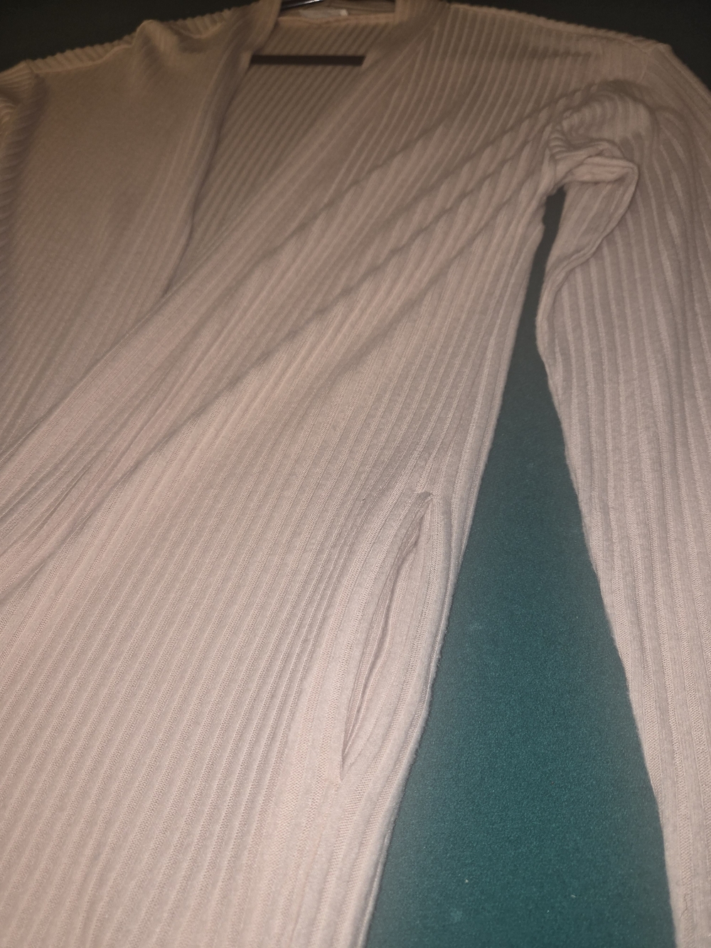 VENUS Long Ribbed Open-Front Robe in Pale Pink - Picture 5 of 6